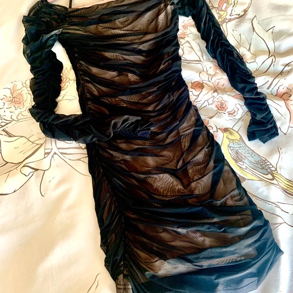 Bebe Bodycon Ruching Dress - Picture 4 of 9